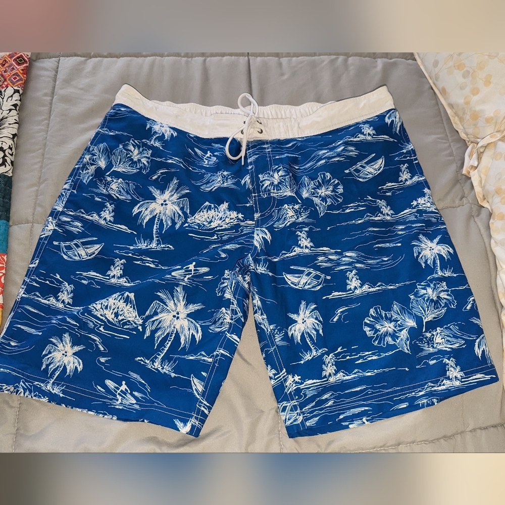 Roundtree and Yorke swim trunks sz XL
